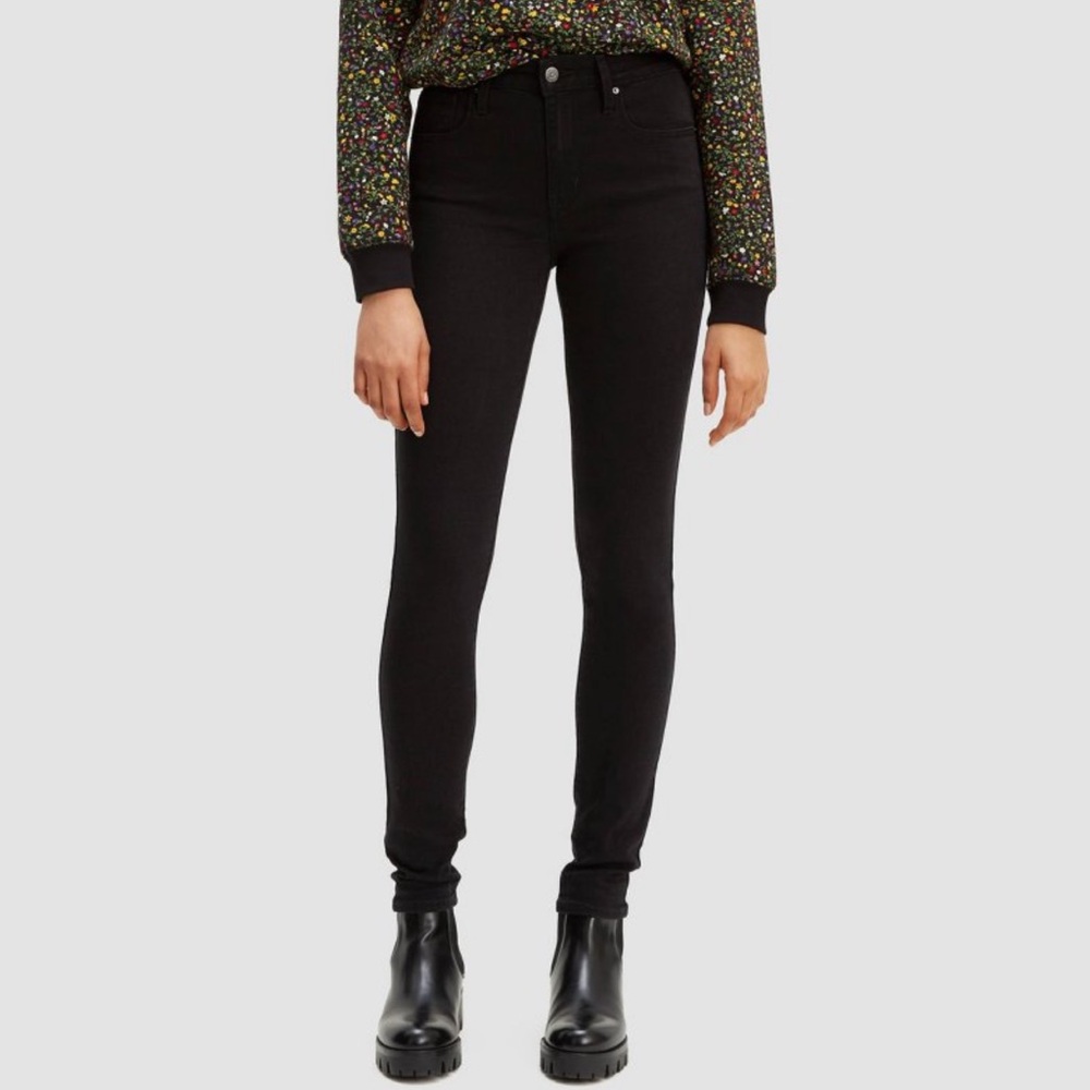 Levi’s 721 High Rise Skinny Size 30